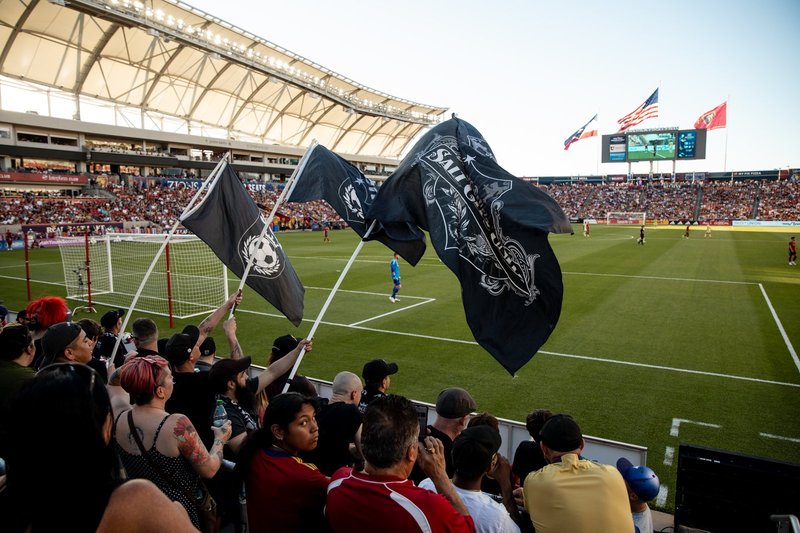 SCU supporters — RSL vs NYRB