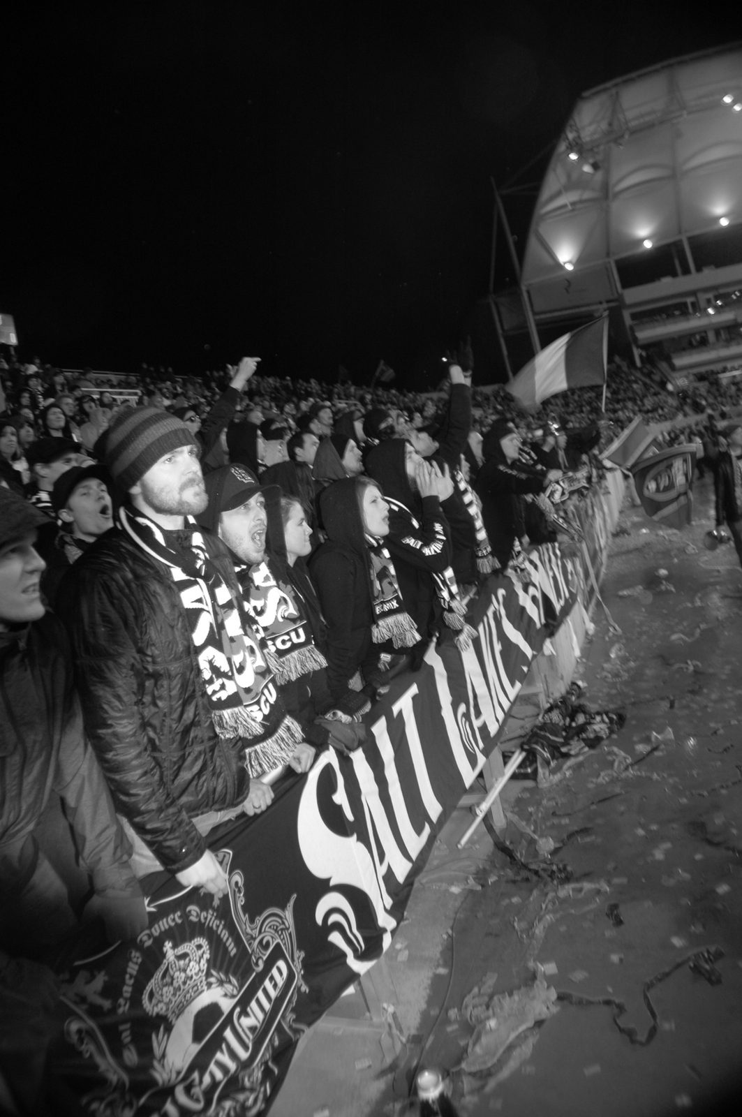 SCU supporter — all black